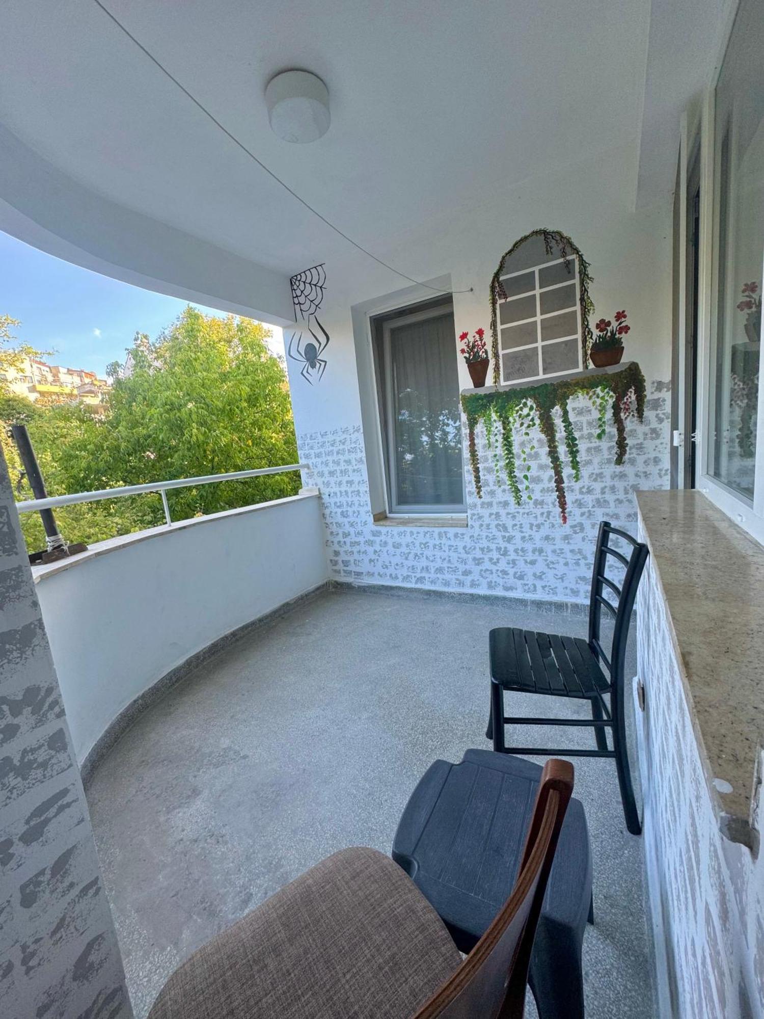 Spacious Apartment Next To South Park Просторен Апартамент До Южен Парк Top Location Sofia Esterno foto